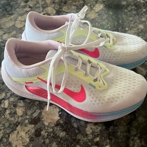 Nike Winflo 10, like new running shoe